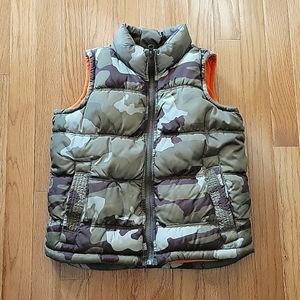 Boys Old Navy vest